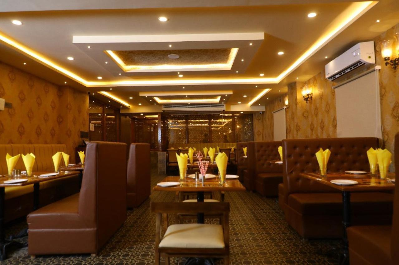 Hotel Windsor Plaza Hyderabad Exterior foto